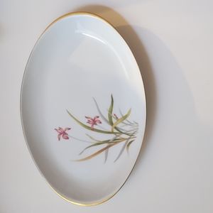 Meito china platter made in Japan  Wild Iris